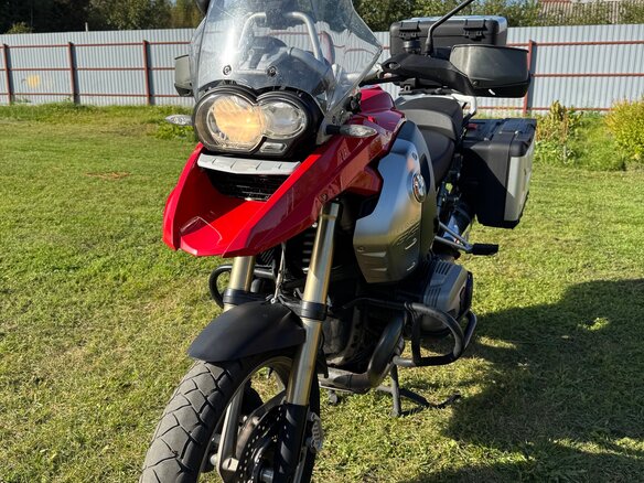 2010 BMW R 1200 GS, красный, 720000 рублей - вид 3