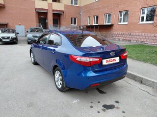 2011 Kia Rio 4-speed III, синий, 650000 рублей, вид 5
