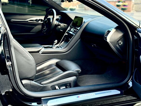 2021 BMW 8 серии M850i xDrive II (G14/G15/G16), чёрный, 8000000 рублей - вид 31