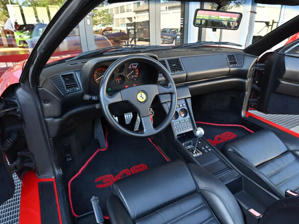 1992 Ferrari 348 TS, красный, 11300000 рублей - вид 6