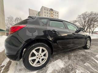 2010 Opel Astra J, чёрный, 470000 рублей, вид 5