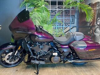 2025 Harley-Davidson CVO Street Glide, фиолетовый, 5850000 рублей, вид 2