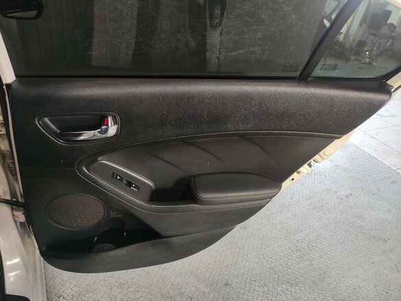 2013 Kia Cerato III, серебристый, 810000 рублей - вид 12