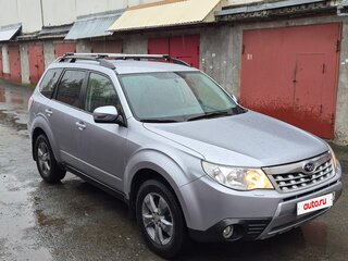 2011 Subaru Forester III Рестайлинг, серебристый, 1720000 рублей, вид 2