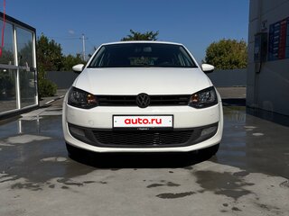 2010 Volkswagen Polo V, белый, 650000 рублей, вид 1