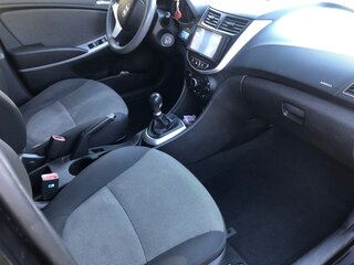 2011 Hyundai Solaris I, чёрный, 590000 рублей, вид 2
