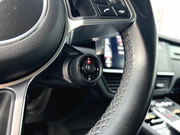 2019 Porsche Cayenne Coupé III, чёрный, 6650000 рублей - вид 27
