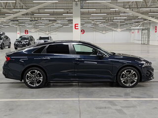 2021 Kia K5 III, синий, 2750000 рублей, вид 4