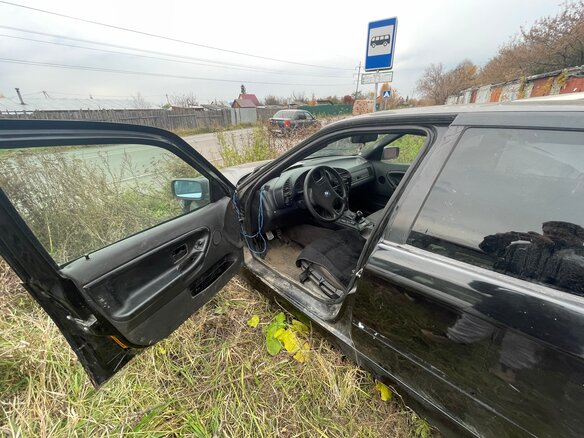 1992 BMW 3 серии M50 320i III (E36), чёрный, 280000 рублей - вид 3