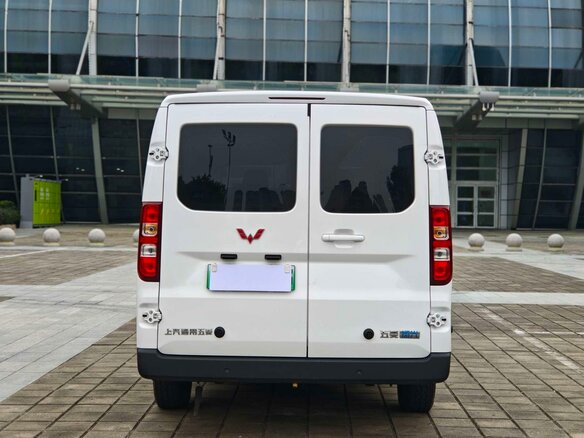 2026 Wuling Yangguang, белый, 1590000 рублей - вид 4