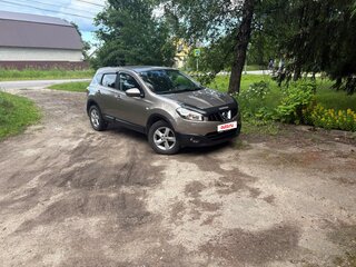 2012 Nissan Qashqai I Рестайлинг, коричневый, 999999 рублей, вид 3