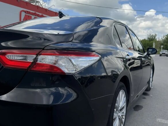 2018 Toyota Camry VIII (XV70), чёрный, 2750000 рублей - вид 5
