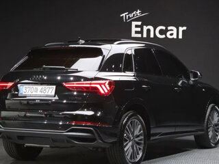 2022 Audi Q3 35 TDI II (F3), чёрный, 2333000 рублей, вид 4