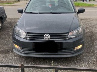 2015 Volkswagen Polo V Рестайлинг, серый, 700000 рублей, вид 1
