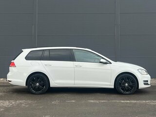 2013 Volkswagen Golf VII, белый, 864000 рублей, вид 4