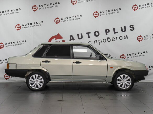 2004 Lada (ВАЗ) 21099, бежевый, 210000 рублей - вид 4