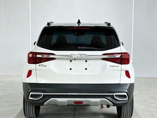 2023 Kia KX3, белый, 1600000 рублей, вид 5