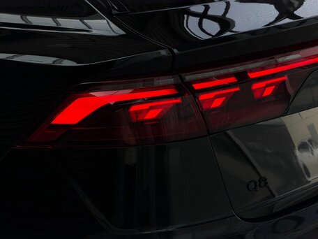 2026 Audi Q8 50 TDI I (4M) Рестайлинг, чёрный, 15800000 рублей, вид 4
