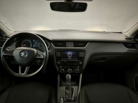 2017 Skoda Octavia III (A7) Рестайлинг, синий, 1440000 рублей, вид 5