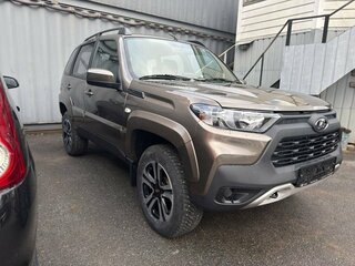 2026 Lada (ВАЗ) Niva Travel I Рестайлинг, коричневый, 1543000 рублей, вид 3