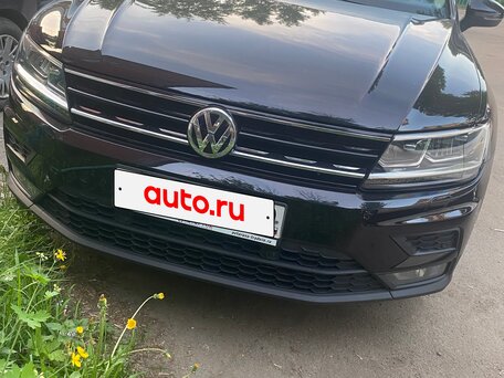 2020 Volkswagen Tiguan II, чёрный, 2090000 рублей, вид 4