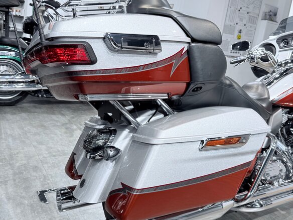 2014 Harley-Davidson CVO Limited, белый, 1699000 рублей - вид 12