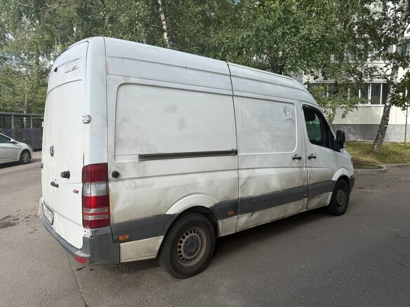 2009 Mercedes-Benz Sprinter, белый, 720000 рублей - вид 3
