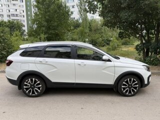2024 Lada (ВАЗ) Vesta SW Cross I Рестайлинг (NG), белый, 1700000 рублей, вид 2
