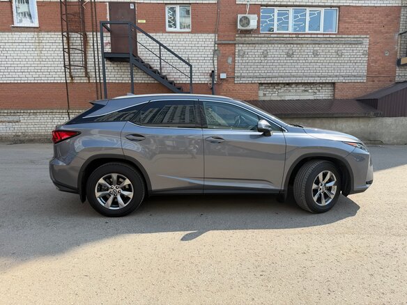 2018 Lexus RX 300 IV, серый, 3450000 рублей - вид 4