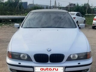 1997 BMW 5 серии 520i IV (E39), серебристый, 700000 рублей, вид 4