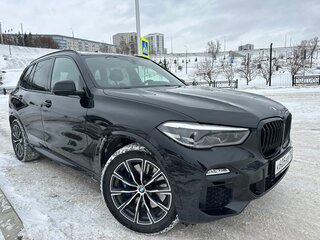 2019 BMW X5 30d IV (G05/G18), чёрный, 5250000 рублей, вид 1