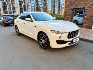 2017 Maserati Levante I, белый, 4200000 рублей, вид 1