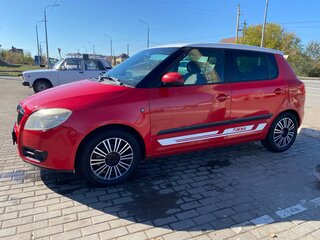 2008 Skoda Fabia II, красный, 520000 рублей, вид 3
