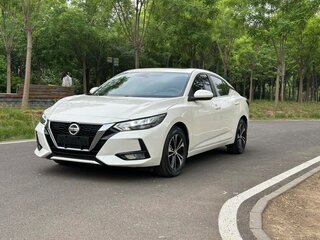 2022 Nissan Sylphy IV (B18), белый, 1590000 рублей, вид 1