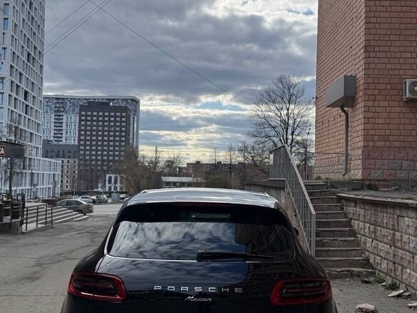 2017 Porsche Macan I, чёрный, 3450000 рублей - вид 5