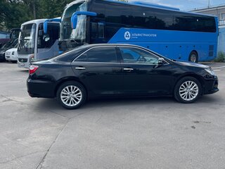 2015 Toyota Camry VII (XV50) Рестайлинг, чёрный, 1500000 рублей, вид 2