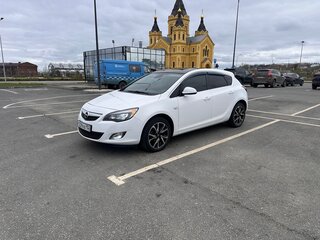 2010 Opel Astra J, белый, 750000 рублей, вид 1