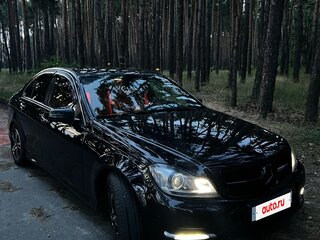 2013 Mercedes-Benz C-Класс 180 III (W204) Рестайлинг, чёрный, 1650000 рублей, вид 2