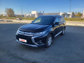 2016 Mitsubishi Outlander III Рестайлинг 2, чёрный, 1900000 рублей, вид 2