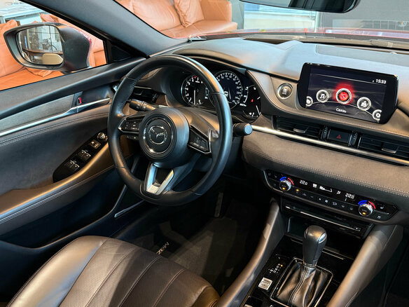 2019 Mazda 6 III (GJ) Рестайлинг 2, красный, 2690000 рублей - вид 25
