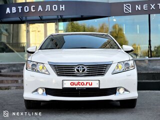 2012 Toyota Camry VII (XV50), белый, 1330000 рублей, вид 3