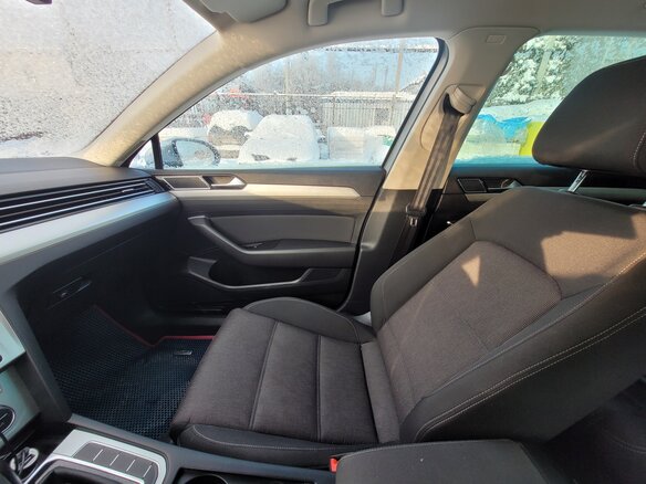 2017 Volkswagen Passat DSG7 B8, серый, 1550000 рублей - вид 16