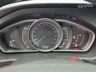 2018 Volvo V40 II Рестайлинг, серый, 1230000 рублей, вид 5