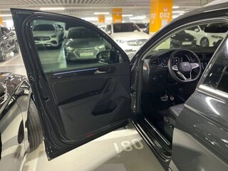 2022 Volkswagen Tiguan II Рестайлинг, серый, 2830099 рублей, вид 5