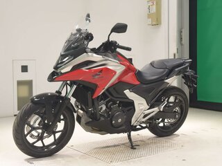 2021 Honda NC 750X, красный, 977000 рублей, вид 4
