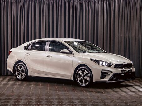 2020 Kia Cerato IV, белый, 1795000 рублей, вид 3