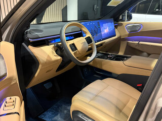 2026 Lynk & Co 900, серебристый, 8550000 рублей, вид 3