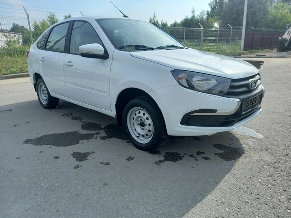 2026 Lada (ВАЗ) Granta I Рестайлинг, белый - вид 5