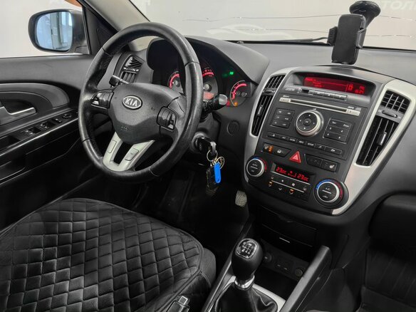 2011 Kia Ceed I Рестайлинг, белый, 865000 рублей - вид 12