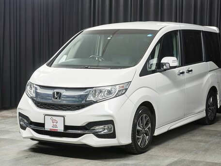 Honda Stepwgn V